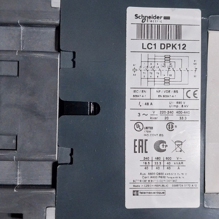 کنتاکتور خازنی 33.3 KVar اشنایدر مدل AC LC1 DPK12