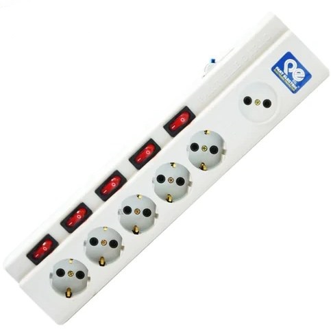 چند خانه فیوز دار 1 + 5 با کابل 1/8 متری پارت الکتریک
